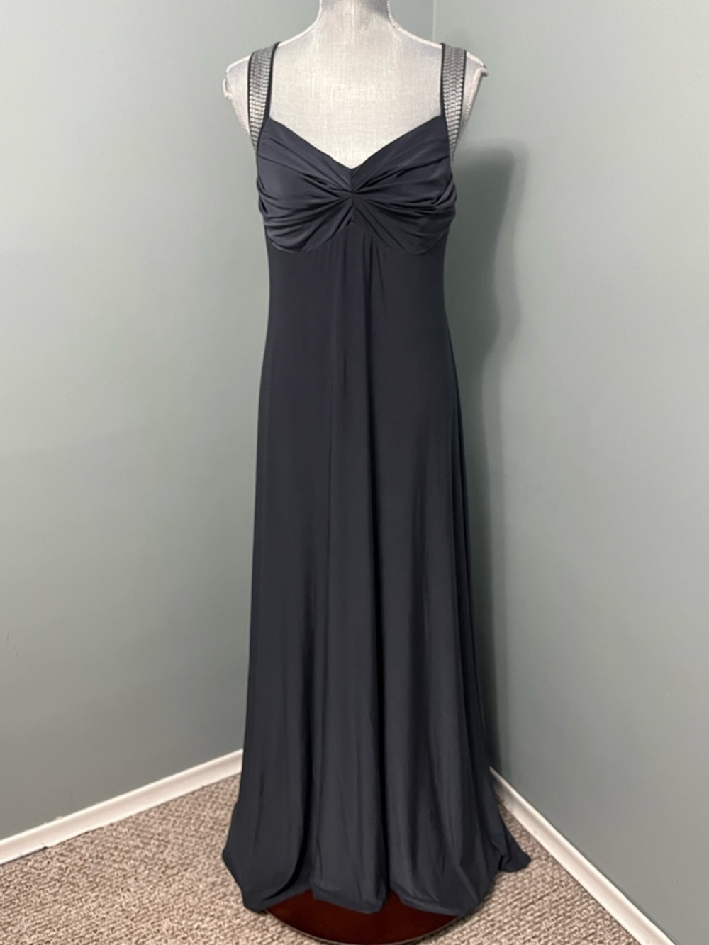FRANK LYMAN Design maxi sleeveless formal dress with sequins women’s size 12